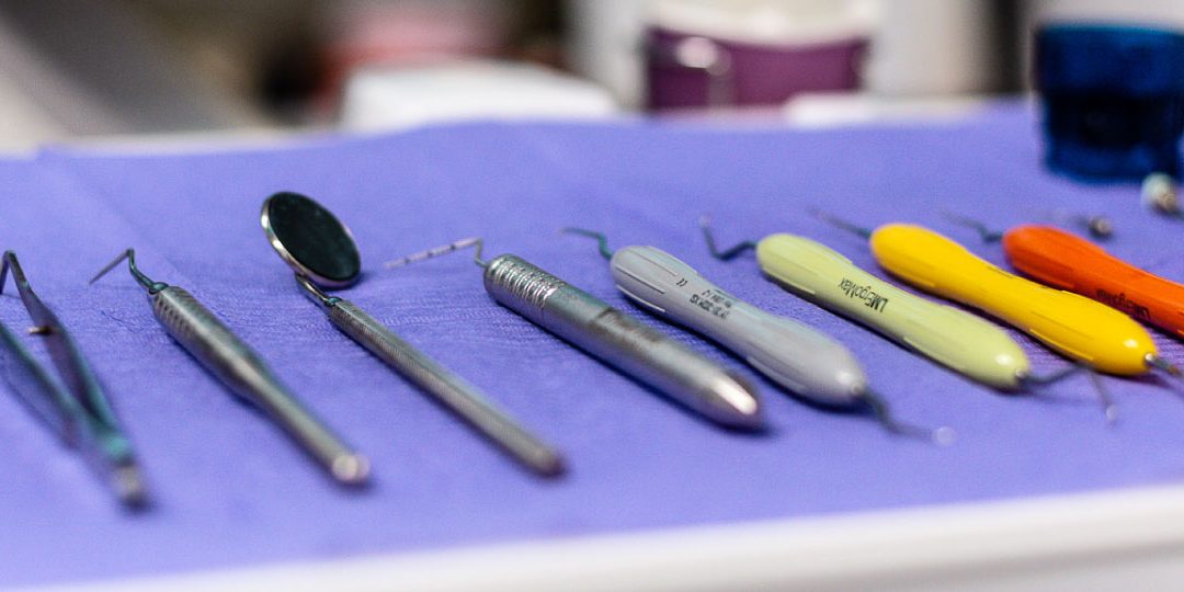 Parodontoza în 2025: cum schimbă laserul regulile jocului