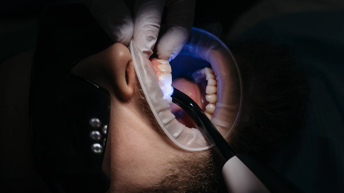 Top 5 metode eficiente pentru tratarea cariilor dentare în 2025